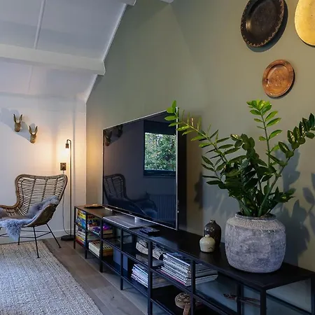 Semesterbostad Huusje21